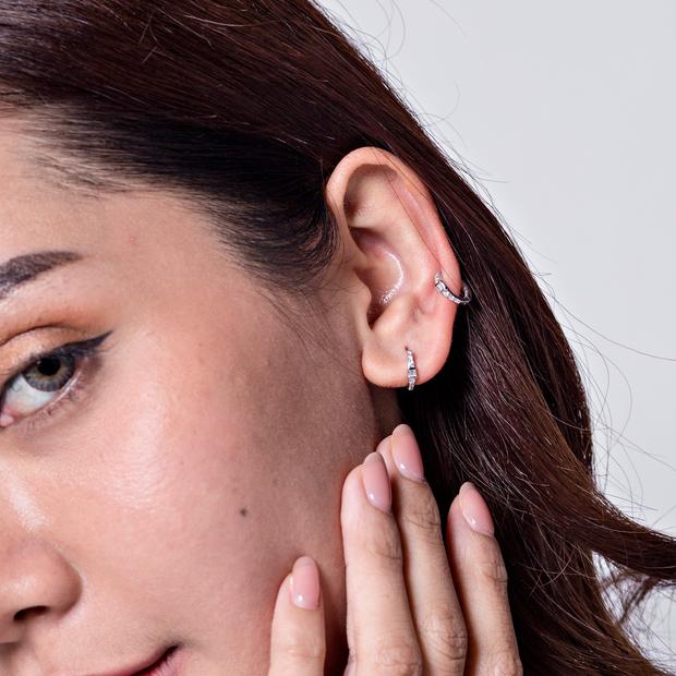 14k Dainty Baguette Hoop Earrings