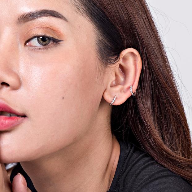 14k Dainty Baguette Hoop Earrings